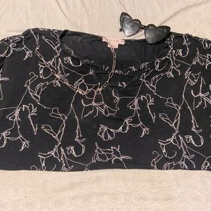 Cute, Comfy Blouse with Chest Cut Out